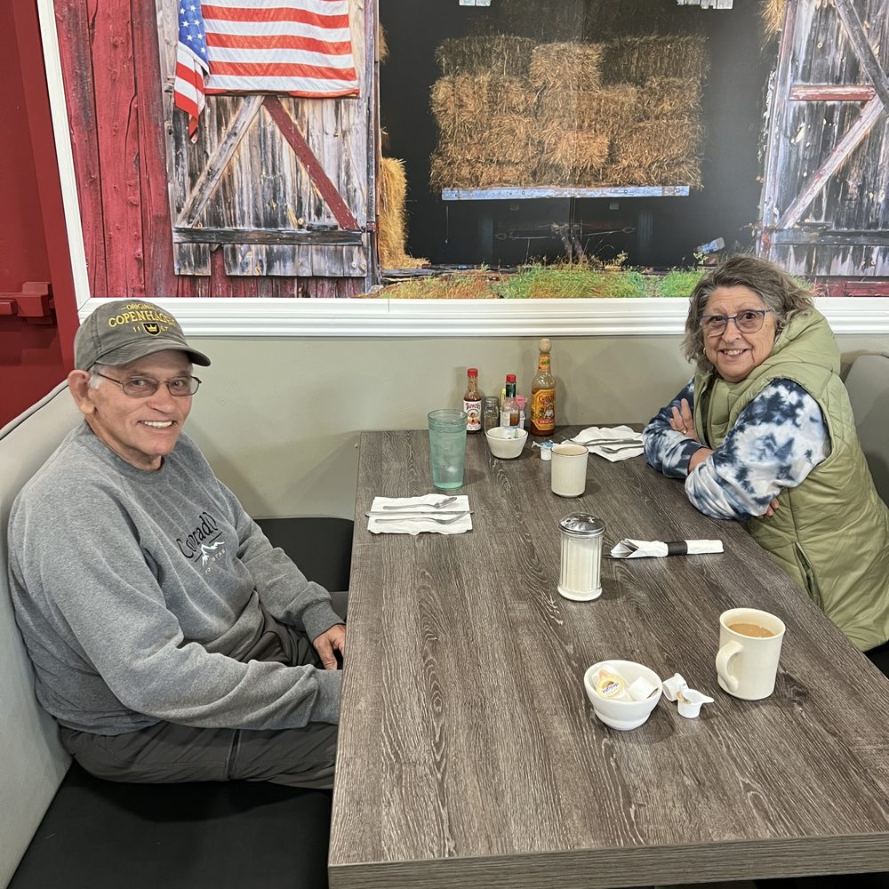 George's Bar and Grill - Happy customers - Breakfast & Brunch Near Me - Lockeford, California