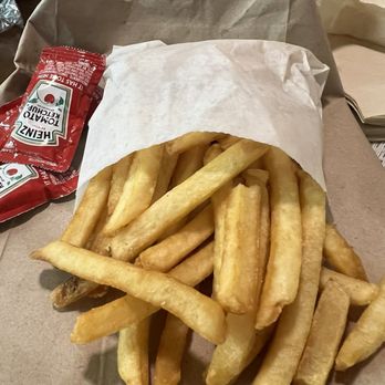 Bravos California Fresh - Best fries ever. - Burgers Near Me - Moreno Valley, California Bravos California Fresh - Best fries ever. - Burgers Near Me - Moreno Valley, California