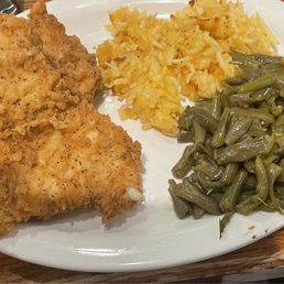 Chicken Fried Chicken, Country Green Beans, Hashbrown Casserole Chicken Fried Chicken, Country Green Beans, Hashbrown Casserole