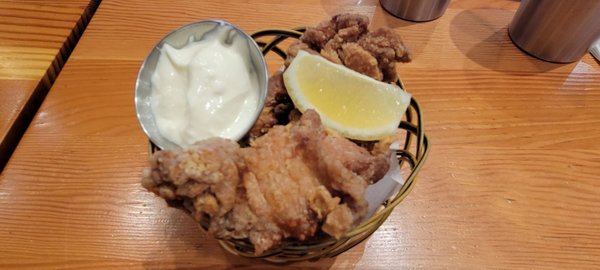 KINTON RAMEN CARREFOUR LAVAL by null