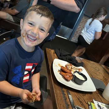 Local Goat - Grilled Chicken Wings - New American Near Me - Pigeon Forge, Tennessee