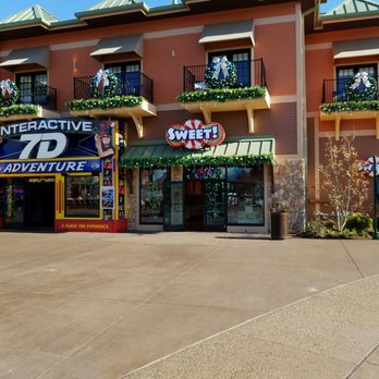 The Island - Amusement Parks Near Me - Pigeon Forge, Tennessee