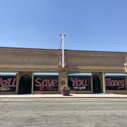 Allan’s  Furniture - Recliners, sofas, mattresses, bed frames, dressers, night stands, entertainment centers