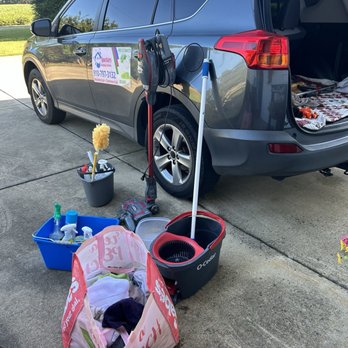 Sparkles Cleaning Services NC - Here you have a video and some photos of our cleaning services. we are on this property.! - Home Cleaning Near Me Sparkles Cleaning Services NC - Here you have a video and some photos of our cleaning services. we are on this property.! - Home Cleaning Near Me