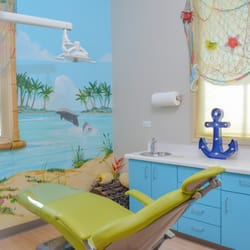 Main Street Pediatric Dentistry and Orthodontics - Treatment room