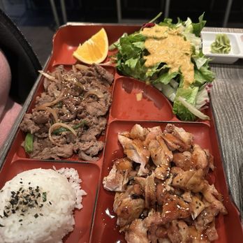Niko Niko Sushi - Bentos w/ Chicken Teriyaki and Beef Bulgogi - Sushi Bars Near Me - Redlands, California