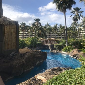 Cliff Dive Grill - Barbeque Near Me - Lahaina, Hawaii