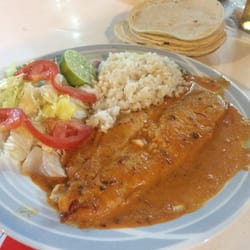 El Poblano - Fish fillet w/ diabla sauce
