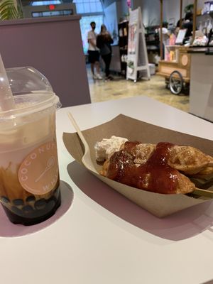 Coconut Whisk Cafe & Bubble Tea Shop by null