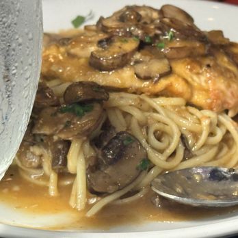 Valenti's Ristorante - Chicken Marsala - Italian Near Me - Broadview Heights, Ohio Valenti's Ristorante - Chicken Marsala - Italian Near Me - Broadview Heights, Ohio