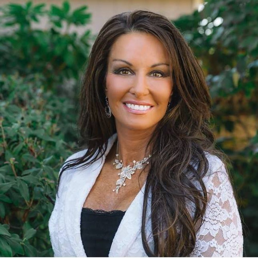 Tamara Ross's Instagram, Twitter & Facebook on IDCrawl