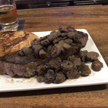 Al the Wop's - American Near Me - Walnut Grove, California