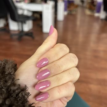 Deluxe Nails & Spa - Day Spas Near Me - Westborough, Massachusetts Deluxe Nails & Spa - Day Spas Near Me - Westborough, Massachusetts