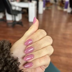 Deluxe Nails & Spa