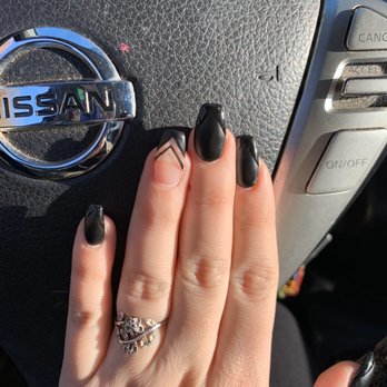Foxon Nails - Nail Salons Near Me - East Haven, Connecticut