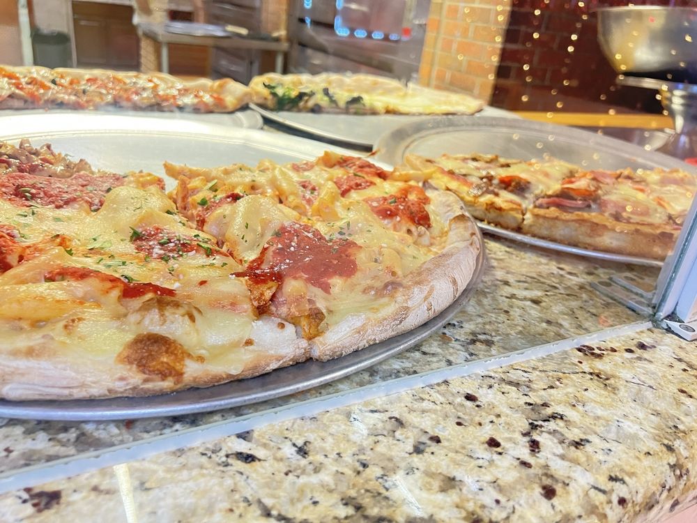 RIUNITI PIZZERIA & RESTAURANT Updated June 2024 109 Photos & 86