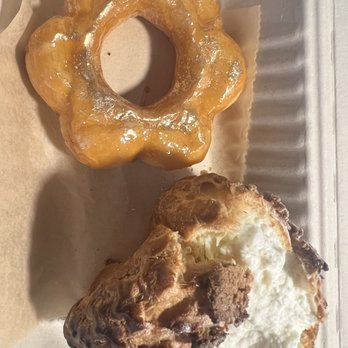 AlimamaTea - Pastries. IG: @amei.eats - Desserts Near Me - New York, New York