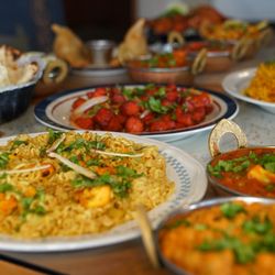 Tawa Tandoor Restaurant - Foods
