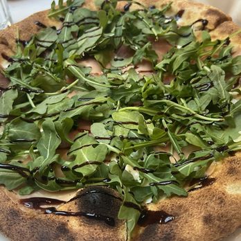 Dee's Wood Fired Pizza & Kitchen - FOREST HILLS - Pizza Near Me - Forest Hills, New York Dee's Wood Fired Pizza & Kitchen - FOREST HILLS - Pizza Near Me - Forest Hills, New York
