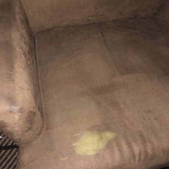 La Quinta Inn by Wyndham Terrell - Nasty Crusty stain on chair. Refused to sit in it. - Hotels Near Me - Terrell, Texas