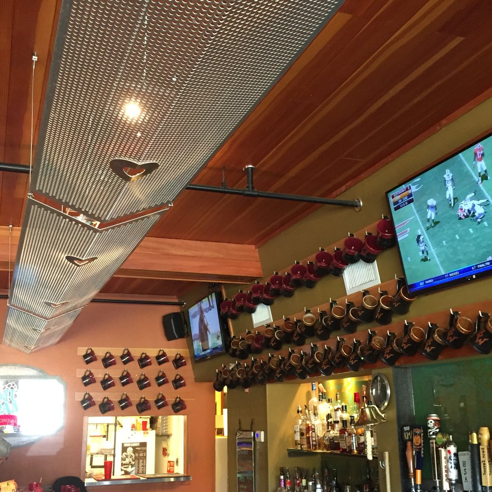 Binga's Wingas - Full bar, and mug club. - American Near Me - Yarmouth, Maine Binga's Wingas - Full bar, and mug club. - American Near Me - Yarmouth, Maine