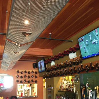 Binga's Wingas - Full bar, and mug club. - American Near Me - Yarmouth, Maine Binga's Wingas - Full bar, and mug club. - American Near Me - Yarmouth, Maine