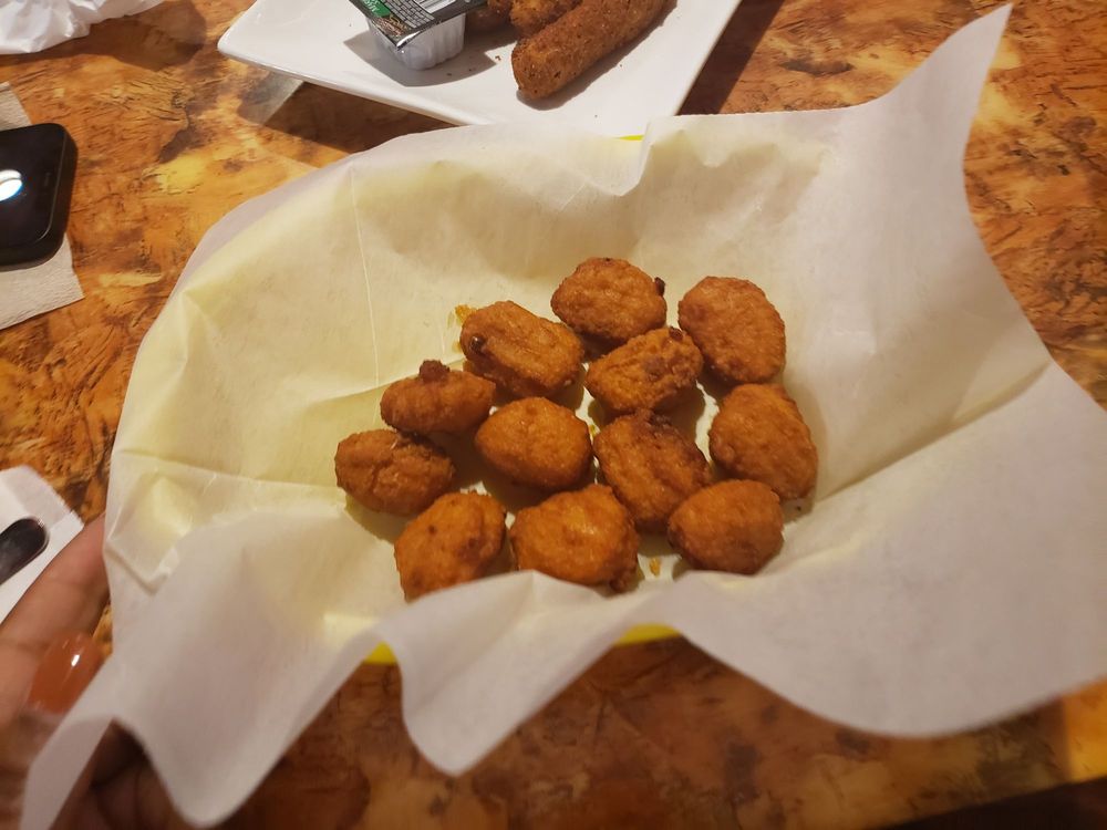 Manvel Seafood & Grill Photos