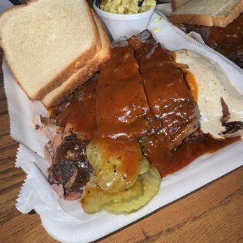 SAW's BBQ - Barbeque Near Me - Homewood, Alabama