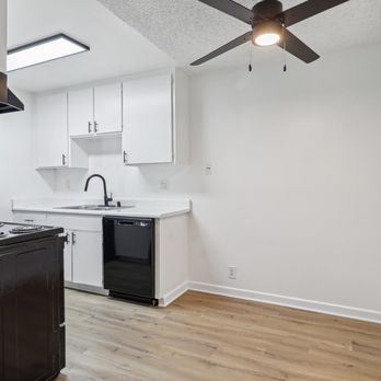 ReNew Summit - Apartments Near Me - Alpine, California ReNew Summit - Apartments Near Me - Alpine, California