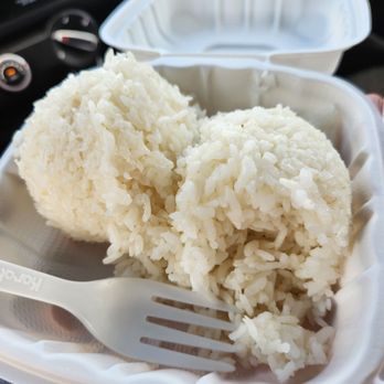 Ray's Kiawe Broiled Chicken - Rice - Food Stands Near Me - Haleiwa, Hawaii