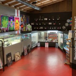 user provided Blow’n Smoke Adult Novelty photo