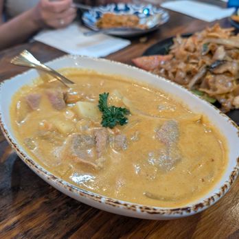 Sen Thai Noodle - Beef massaman curry - Thai Near Me - Las Vegas, Nevada Sen Thai Noodle - Beef massaman curry - Thai Near Me - Las Vegas, Nevada