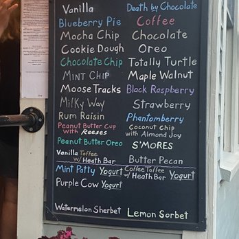 Sweet Pea's Ice Cream - Ice Cream & Frozen Yogurt Near Me - Ogunquit, Maine