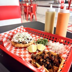 Trompo Sopa and Campenchano Taco
