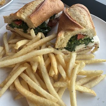 Woodhaven Pizza - Chicken Broccoli Rabe Hero - Pizza Near Me - Summerville, South Carolina Woodhaven Pizza - Chicken Broccoli Rabe Hero - Pizza Near Me - Summerville, South Carolina