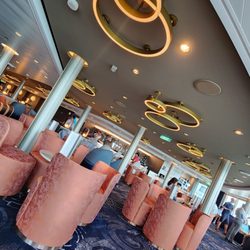 Disney Treasure Concierge - The lounge