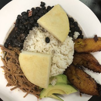Cafe Unique - Pebellon Criollo - Venezuelan Near Me - Midland, Texas
