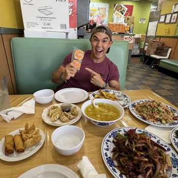 Lucky China - Chinese Near Me - Henderson, Nevada