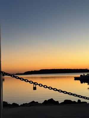 Hudson's Seafood House On The Docks by null