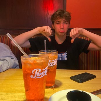 Applebee's Grill + Bar - Sad! - American Near Me - Vancouver, Washington