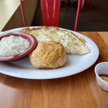Ruby Sunshine Nashville - Egg White and Cheese Omelette with Grits and Biscuit - Breakfast & Brunch Near Me - Nashville, Tennessee Ruby Sunshine Nashville - Egg White and Cheese Omelette with Grits and Biscuit - Breakfast & Brunch Near Me - Nashville, Tennessee