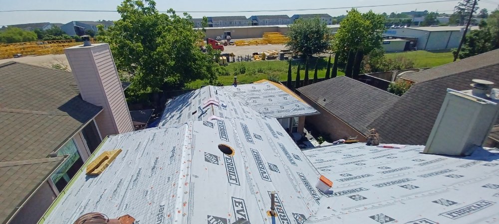 Slide of Handyman Services and Roofing