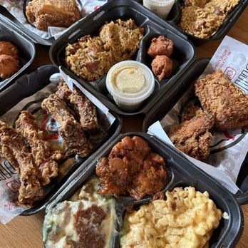 Chicken’s Kitchen - Soul Food Near Me - Harvey, Louisiana