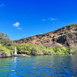 The monument where we snorkeled!