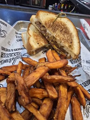 Sickies Garage Burgers & Brews by null