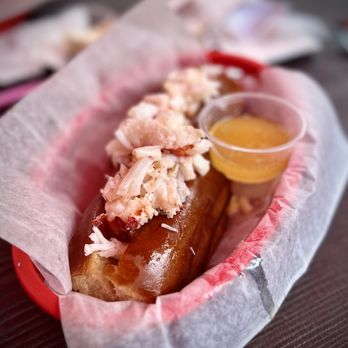Lobstah On A Roll - Seafood Near Me - Boston, Massachusetts Lobstah On A Roll - Seafood Near Me - Boston, Massachusetts