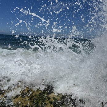 Hookipa Beach Park - Parks Near Me - Paia, Hawaii