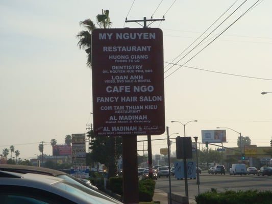 Com Tam Thuan Kieu by null