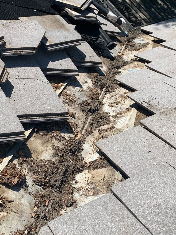 Slide of Integrity Roof Repair