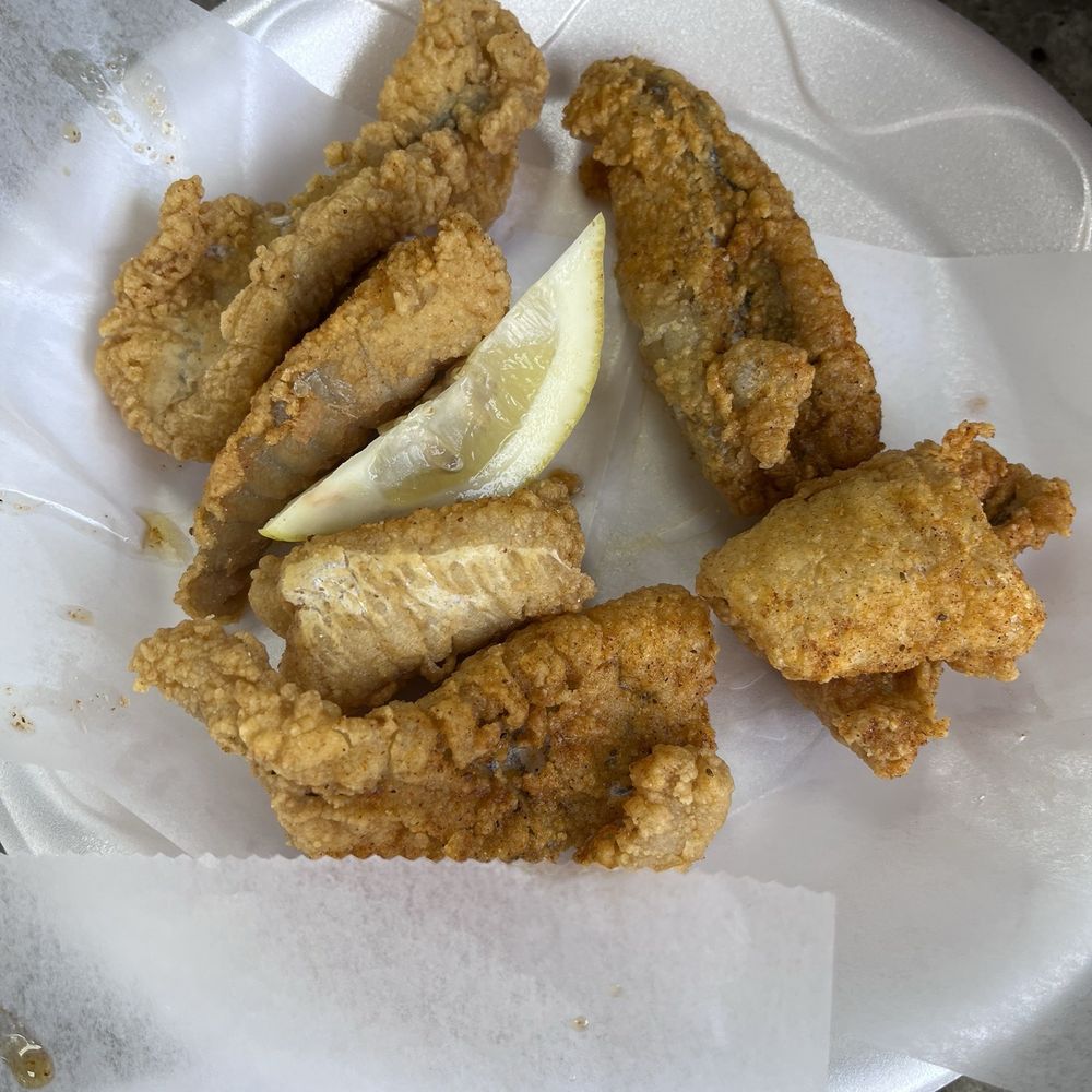 Graffiti Seafood and More - Catfish nuggets - Seafood Near Me - Ocala, Florida